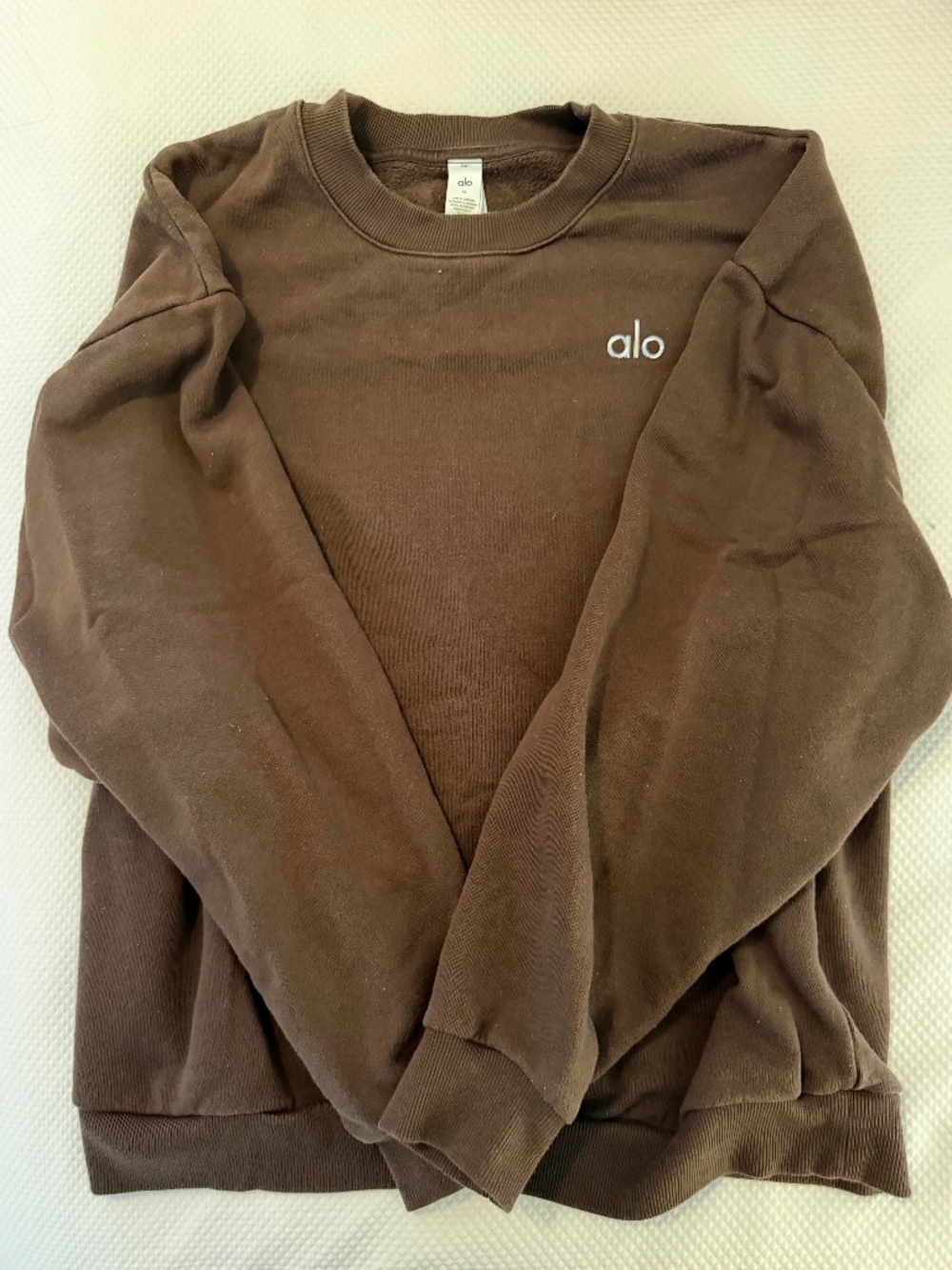 Alo Yoga Women’s Brown Crewneck